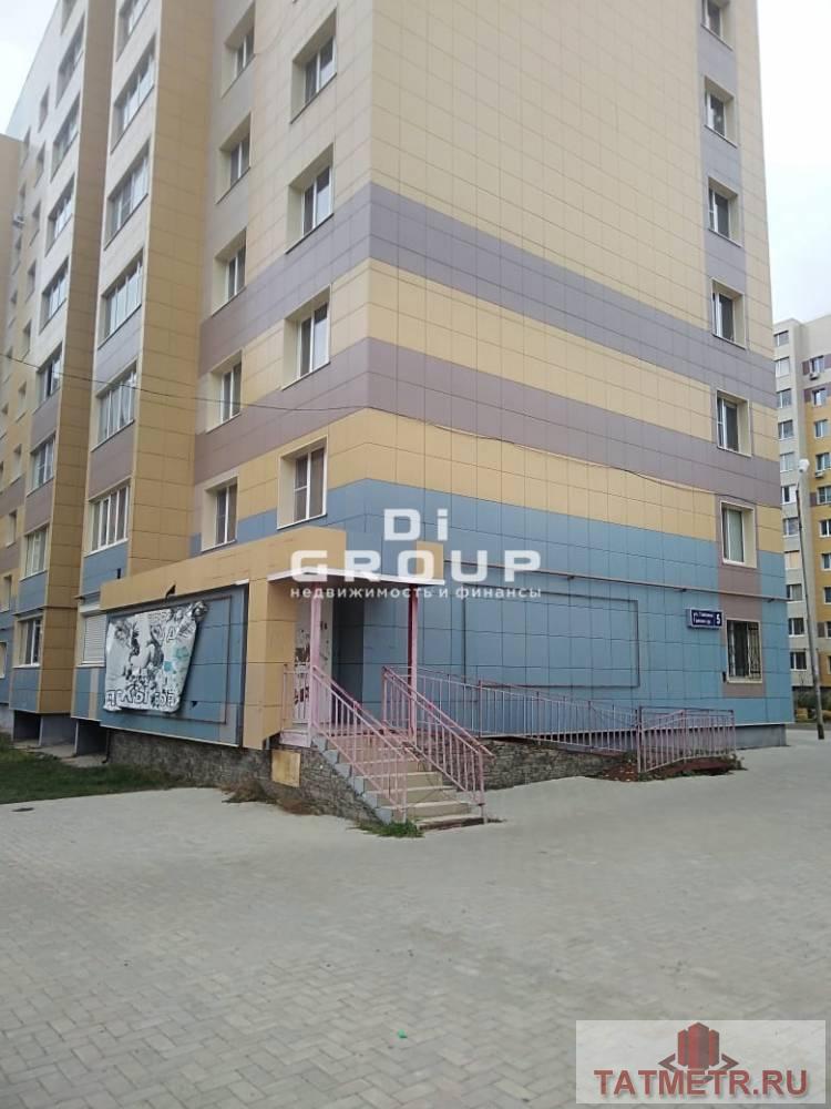 Продажа / Коммерческая / Office, Осиново, улица Гайсина, 4 900 000 Продаю нежилое помещение 71 квадратный метр на первом этаже девятиэтажного здания в жилом комплексе Радужный в...