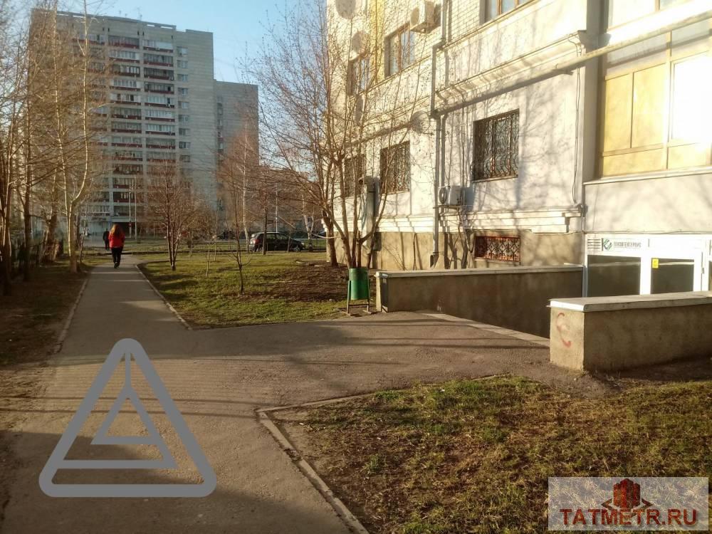 Аренда / Коммерческая / Free purpose, Казань, улица Мулланура Вахитова, 110 000 Сдается помещение свободного назначения по адресу ул. Мулланура Вахитова д. 6. В хорошем состоянии. В помещении: —...