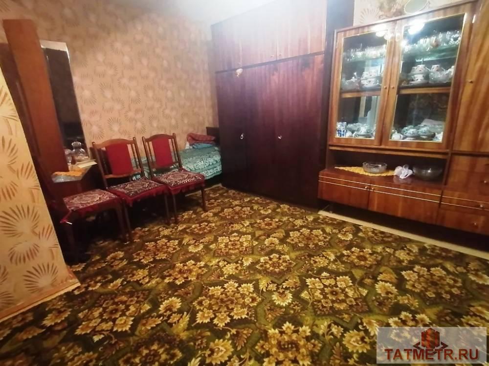 Продажа / Квартиры, Зеленодольск, Гагарина улица, 2 440 000 Продается отличная квартира в центре г. Зеленодольска. Квартира теплая, просторная, высокие потолки, с ремонтом.... - 1