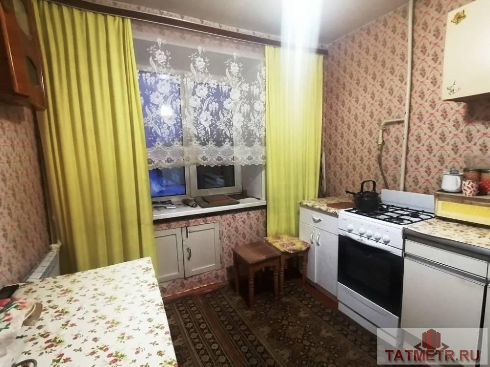 Продажа / Квартиры, Зеленодольск, Гагарина улица, 2 440 000 Продается отличная квартира в центре г. Зеленодольска. Квартира теплая, просторная, высокие потолки, с ремонтом.... - 2