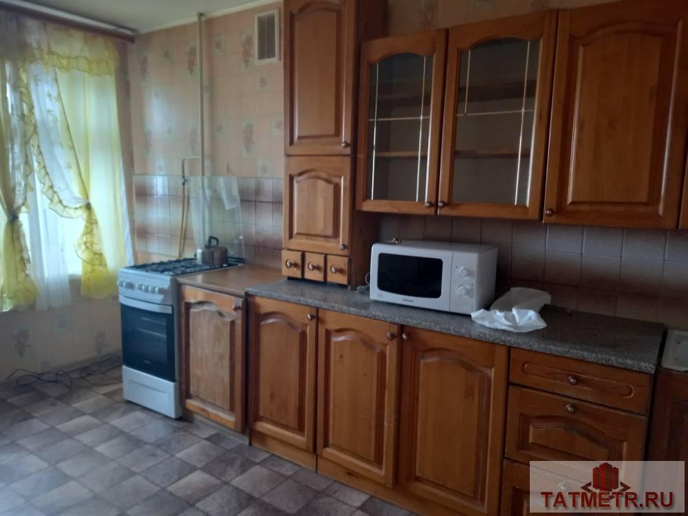 Аренда / Жилая / Квартира, Зеленодольск, Шустова улица, 12 000 Сдаётся отличная однокомнатная квартира в городе Зеленодольск. В квартире имеется всё необходимое для проживания:... - 1