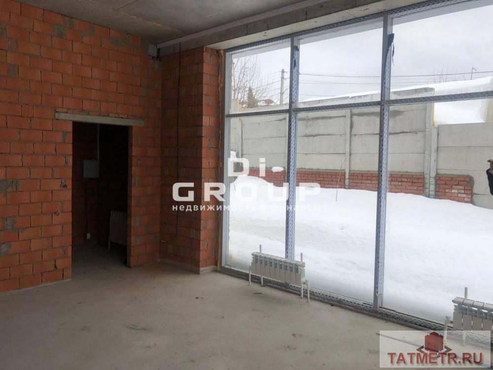 Коммерческая / Аренда / Офисы, Казань, улица Нурсултана Назарбаева, 105 000 Сдается помещение в цокольном этаже жилого дома по адресу ул. Назарбаева, д. 12. Высота потолков от 2,36 до 2,94 м.... - 3