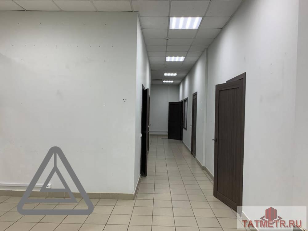 Коммерческая / Аренда / Офисы, Казань, улица Галактионова, 307 890 Сдается торговое -офисное помещение по адресу улица Галактионова 6 . В отличном состоянии. Есть возможность... - 3