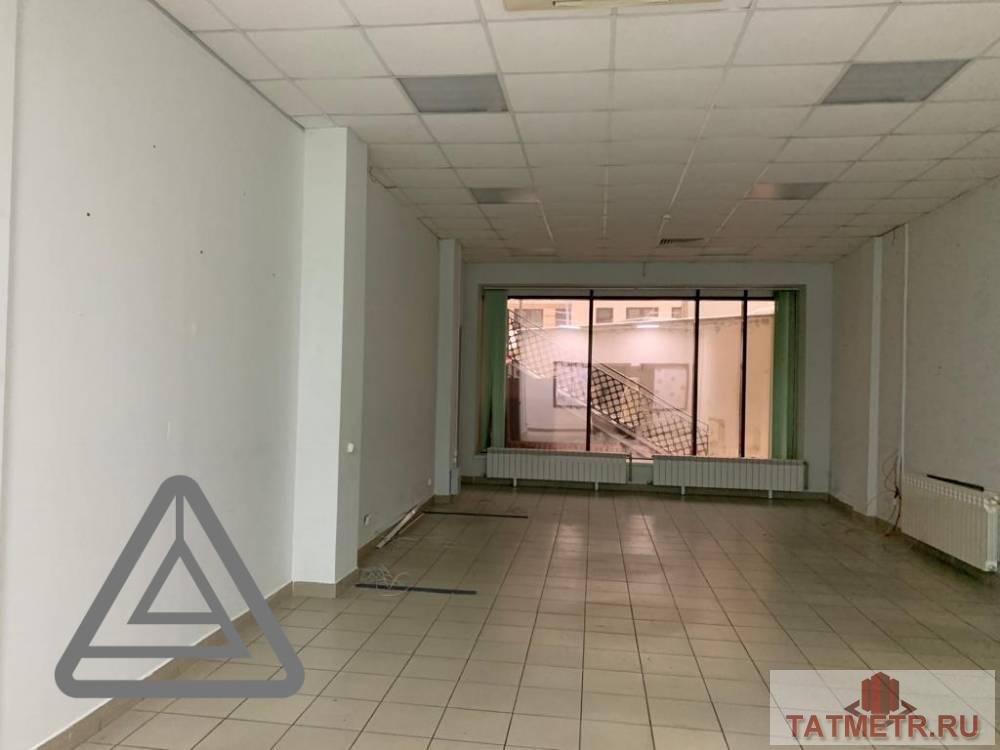 Коммерческая / Аренда / Офисы, Казань, улица Галактионова, 307 890 Сдается торговое -офисное помещение по адресу улица Галактионова 6 . В отличном состоянии. Есть возможность... - 5