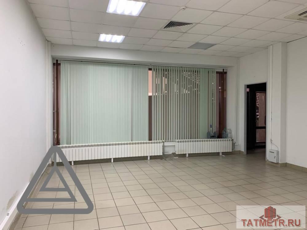 Коммерческая / Аренда / Офисы, Казань, улица Галактионова, 307 890 Сдается торговое -офисное помещение по адресу улица Галактионова 6 . В отличном состоянии. Есть возможность... - 6