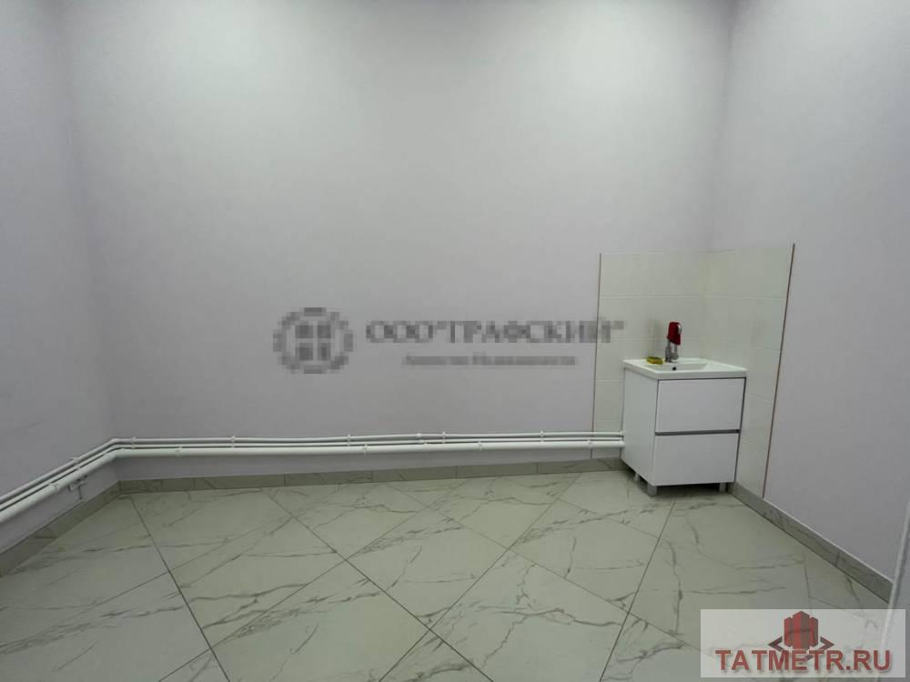 Аренда / Коммерческая / Free purpose, Казань, улица Азата Аббасова, 50 000 Сдаю помещение свободного назначения 61 кв. м. в ЖК «Весна». В помещении сделан ремонт, потолки 4 м, отдельный... - 5