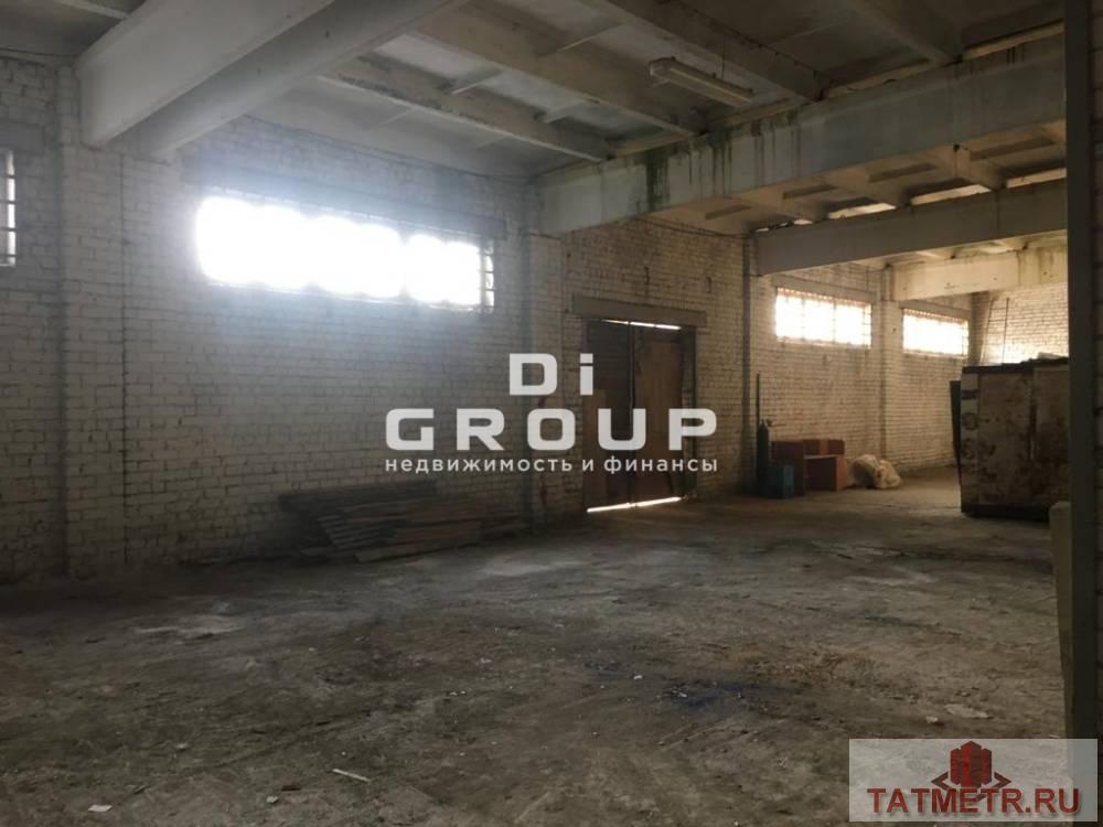 Аренда / Коммерческая / Warehouse, Казань, Революционная улица, 140 000 Сдается сухой склад без отопления, по ул. Революционная д.78 — Площадь 825 кв.м. — Потолки 5м, — Двое ворот —... - 3