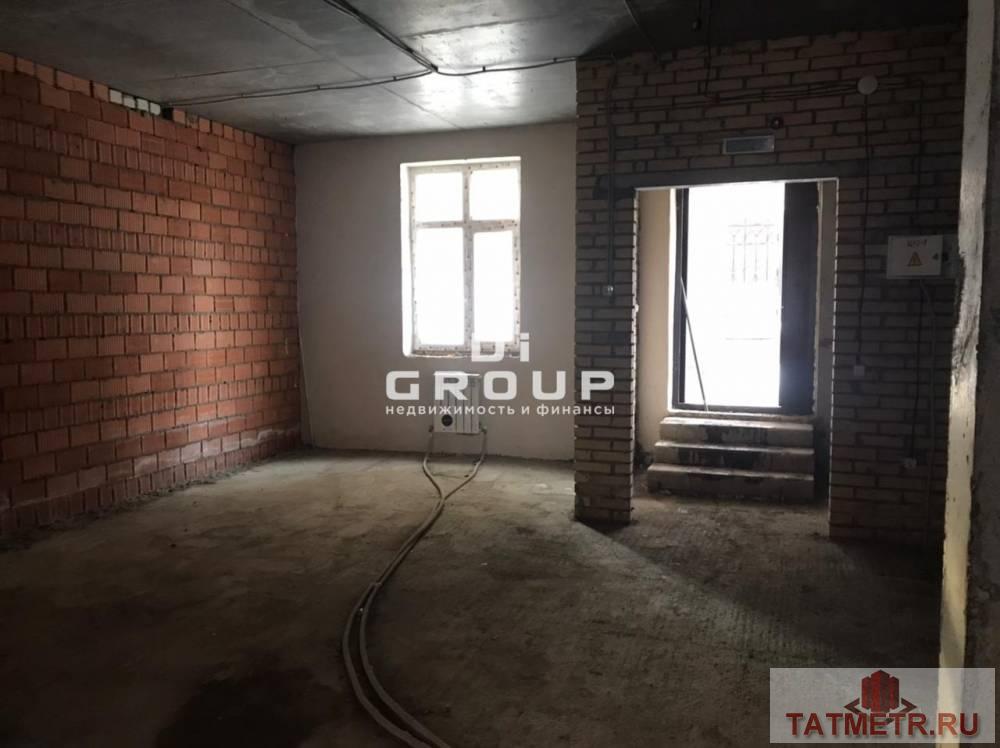 Продажа / Коммерческая / Office, Казань, улица Бехтерева, 17 900 000 Продаю помещение свободного назначения 197,4 кв м — 1 этаж — 1 линия — центр города — просторное, светлое помещение... - 9