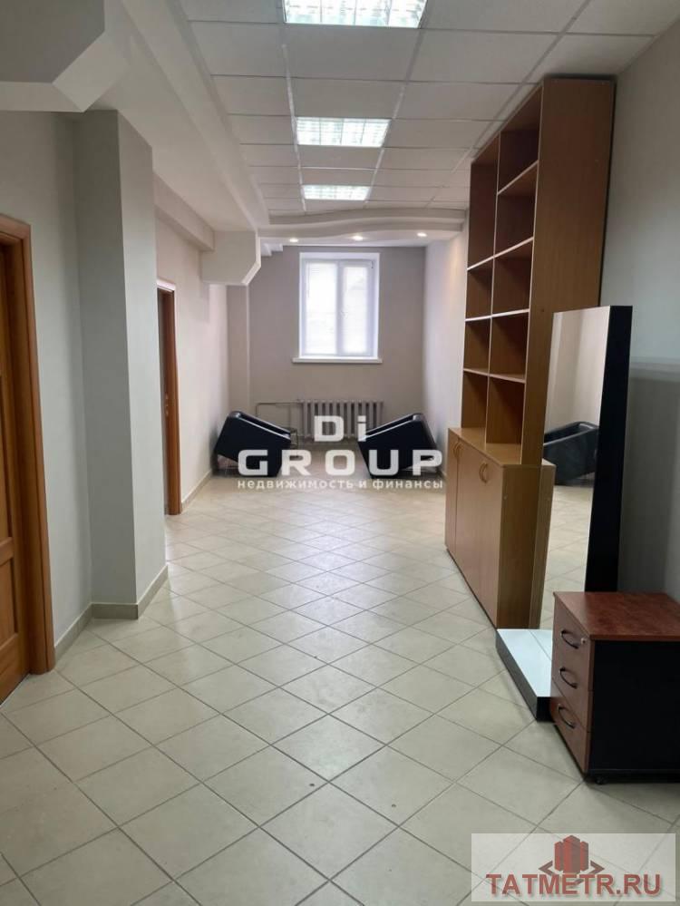 Продажа / Коммерческая / Office, Казань, Московская улица, 21 500 000 Продаю офисное помещение с арендаторами, в центре города. Хорошая окупаемостью -высота потолков 3 метра⠀ -офис... - 25