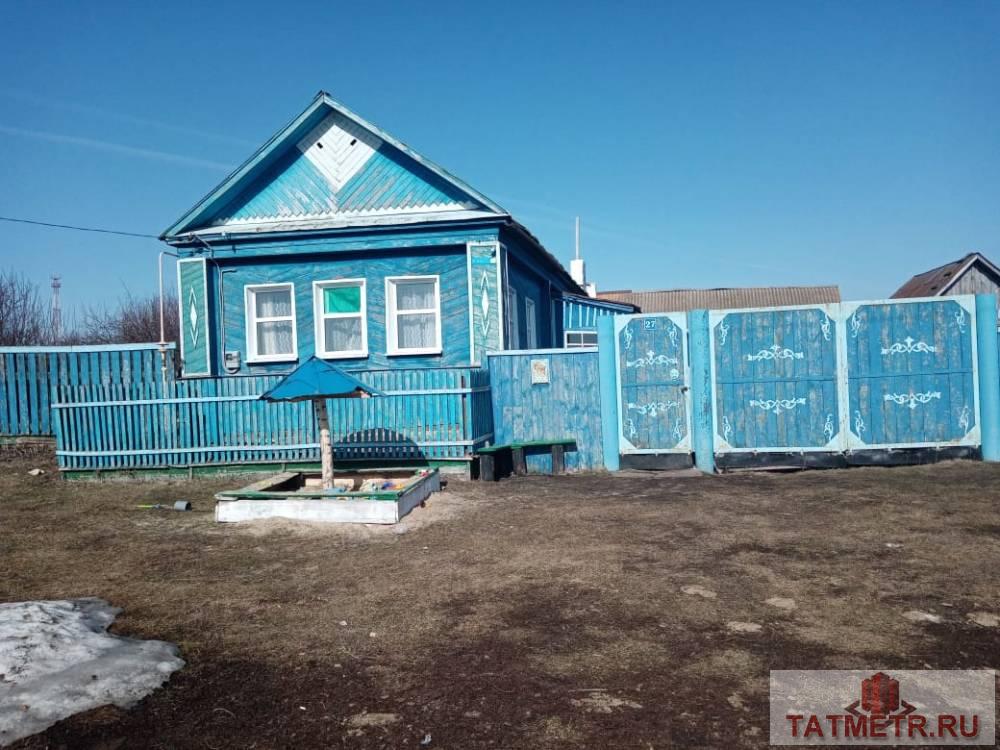 Продажа / / Дом с участком, Чистополь, 730 000 Продается деревянно-кирпичный дом в с. Татарская Багана, общая площадь 60 кв.м + холодная веранда и баня в доме. В...