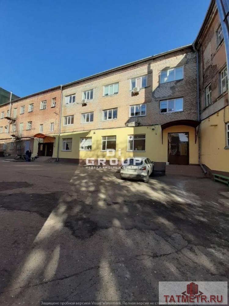 Продажа / Коммерческая / Office, Казань, улица Гладилова, 160 000 000 Продам отдельно стоящее здание по ул. Гладилова Назначение любое Характеристики — первая линия; — общая площадь... - 3