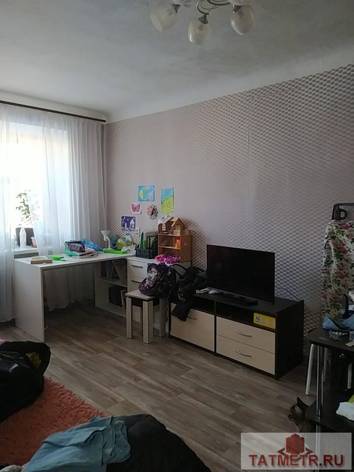 Продажа / Квартиры, Зеленодольск, Гоголя улица, 2 500 000 Продаётся однокомнатная квартира в г. Зеленодольск. Квартира в хорошем состоянии. На полу линолеум, на окнах...