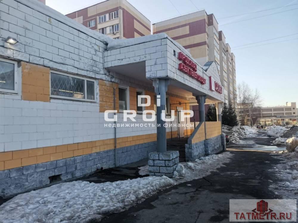 Аренда / Коммерческая / Free purpose, Казань, улица Джаудата Файзи, 257 510 Предлагается встроено-пристоенное помещение жилого дома. Характеристики объекта: — 1 линия; — плотный жилой массив; —... - 1