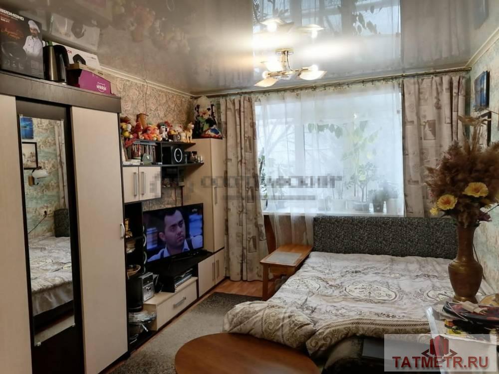 Продажа / Квартиры, Казань, улица Ярослава Гашека, 2 700 000 Предлагаю хорошую квартиру с ремонтом на 3 этаже, 5-ти этажного дома. Светлая, чистая, уютная. Квартира готова к... - 3