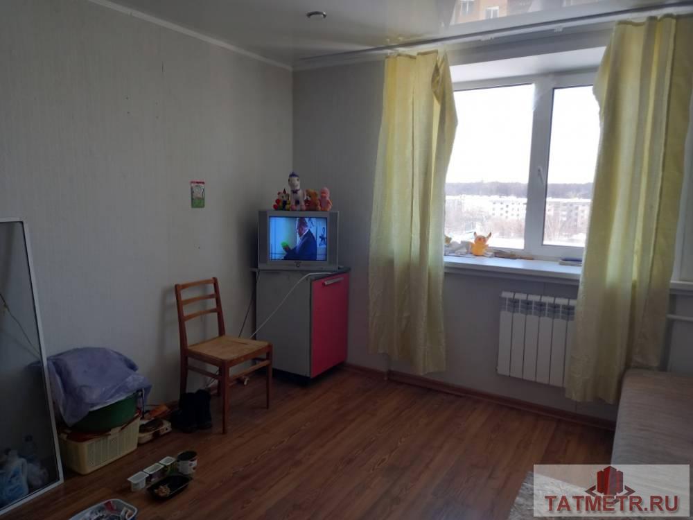 Продается отличная комната в г. Зеленодольск.  Комната  уютная,  чистая, окно стеклопакет, натяжной потолок с...
