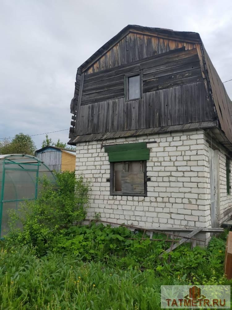 Продается дача в пгт. Васильево. Дом кирпичный с мансардой. Участок ровный, квадратной формы.Рядом санаторий...