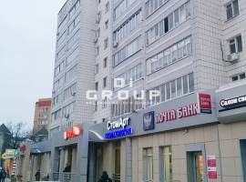 Сдается помещение 155 квм, в центре города, большой пеший и...
