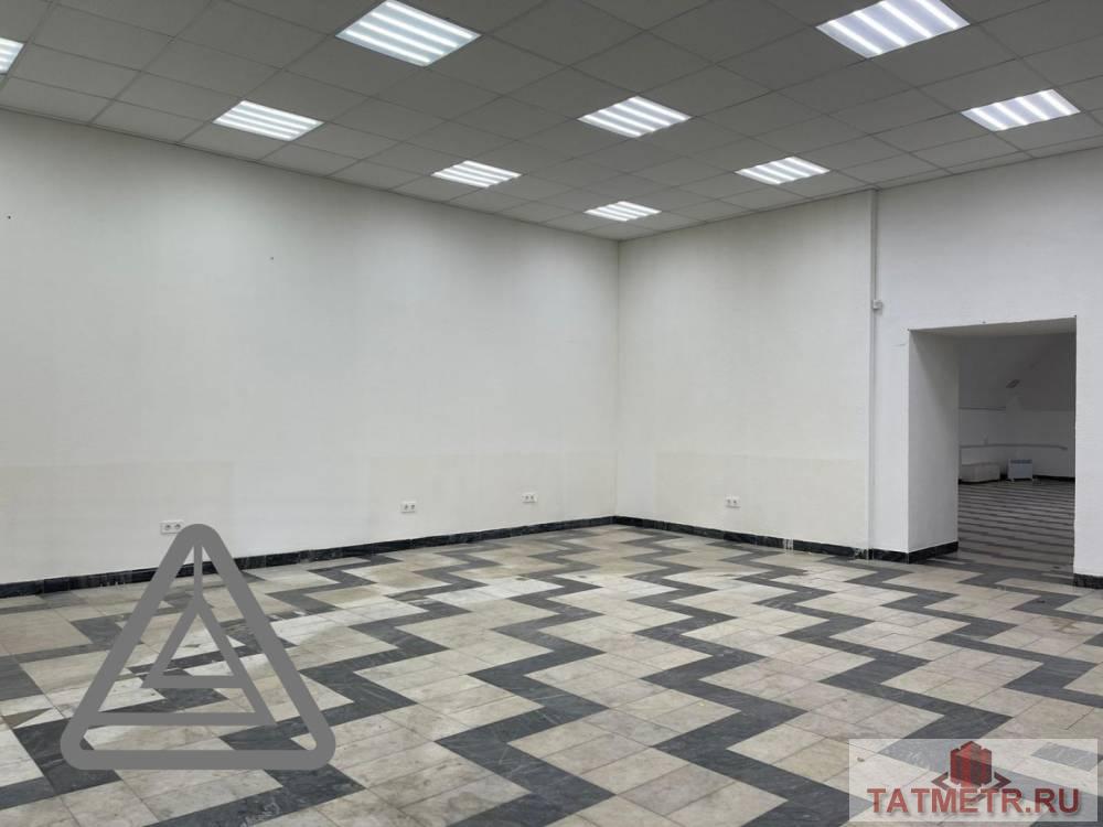 Продажа / Коммерческая / Office, Казань, Лево-Булачная улица, 22 000 000 Продается нежилое помещение с Арендаторами на 1 этаже общей площадью 173 кв.м. по адресу: ул. Лево-Булачная, д.52.... - 4