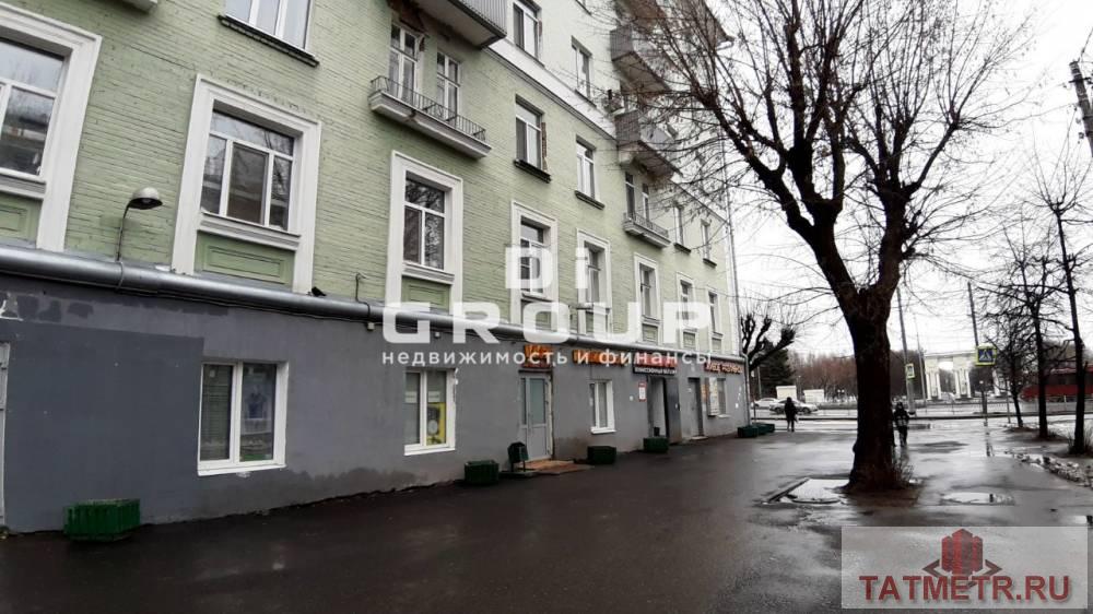 Аренда / Коммерческая / Free purpose, Казань, улица Копылова, 35 000 Сдается светлое помещение с хорошим ремонтом в 200 метрах от остановки «Соц.Город» -Первый этаж -Пешеходный и...