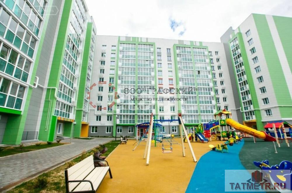 Продажа / Квартиры, Казань, улица Азата Аббасова, 5 906 736 Представляем вашему вниманию однокомнатную квартиру в современном Жилом комплексе «Весна». Отличный вариант как для... - 1