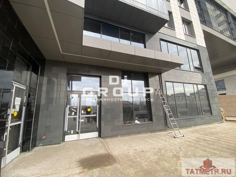Продажа / Коммерческая / Office, Казань, Чистопольская улица, 35 820 000 Продается помещение свободного назначения 180 кв.м. Вход с первой линии ул. Сибгата Хакима дом 51, а также со стороны... - 2