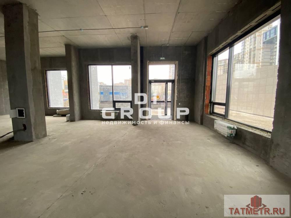 Продажа / Коммерческая / Office, Казань, Чистопольская улица, 35 820 000 Продается помещение свободного назначения 180 кв.м. Вход с первой линии ул. Сибгата Хакима дом 51, а также со стороны... - 7