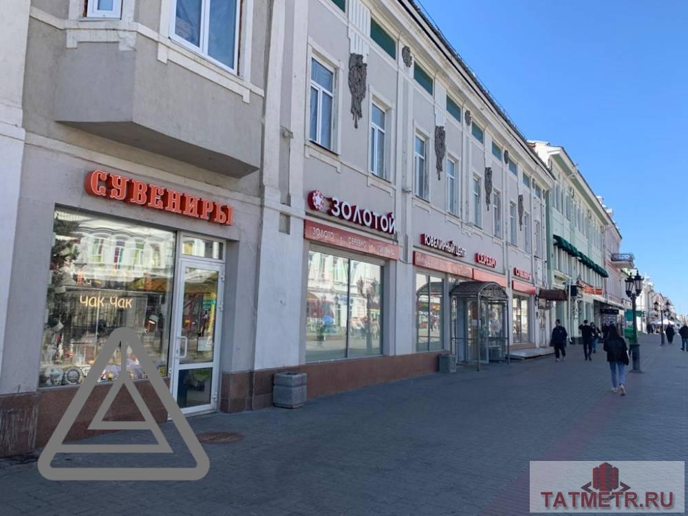 Коммерческая / Аренда / Торговые помещения, Казань, улица Баумана, 405 000 Сдается торговое помещение по адресу: ул. Баумана 70 . В отличном состоянии. В помещении: — Телефон — Интернет —... - 1