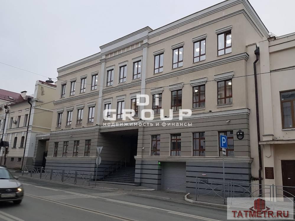 Коммерческая / Аренда / Офисы, Казань, улица Карла Маркса, 540 000 Сдается в аренду большая площадь в Бизнес центре класса А — «Капитал». Бизнес центр уникален как своей локацией, так...