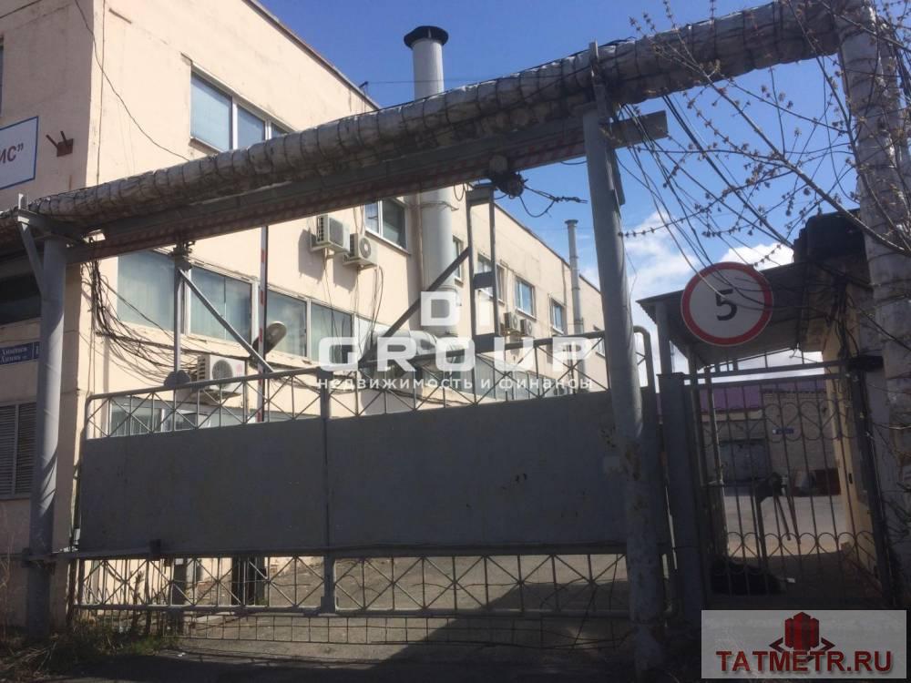 Продажа / Коммерческая / Manufacturing, Казань, улица Химиков, 100 000 000 Характеристики объекта: — земельный участок площадью 18662 кв.м.; — 11 производственных помещений, 3 АБК общей... - 1