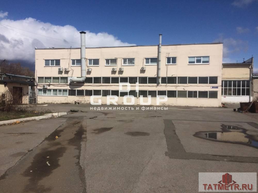 Продажа / Коммерческая / Manufacturing, Казань, улица Химиков, 100 000 000 Характеристики объекта: — земельный участок площадью 18662 кв.м.; — 11 производственных помещений, 3 АБК общей... - 2