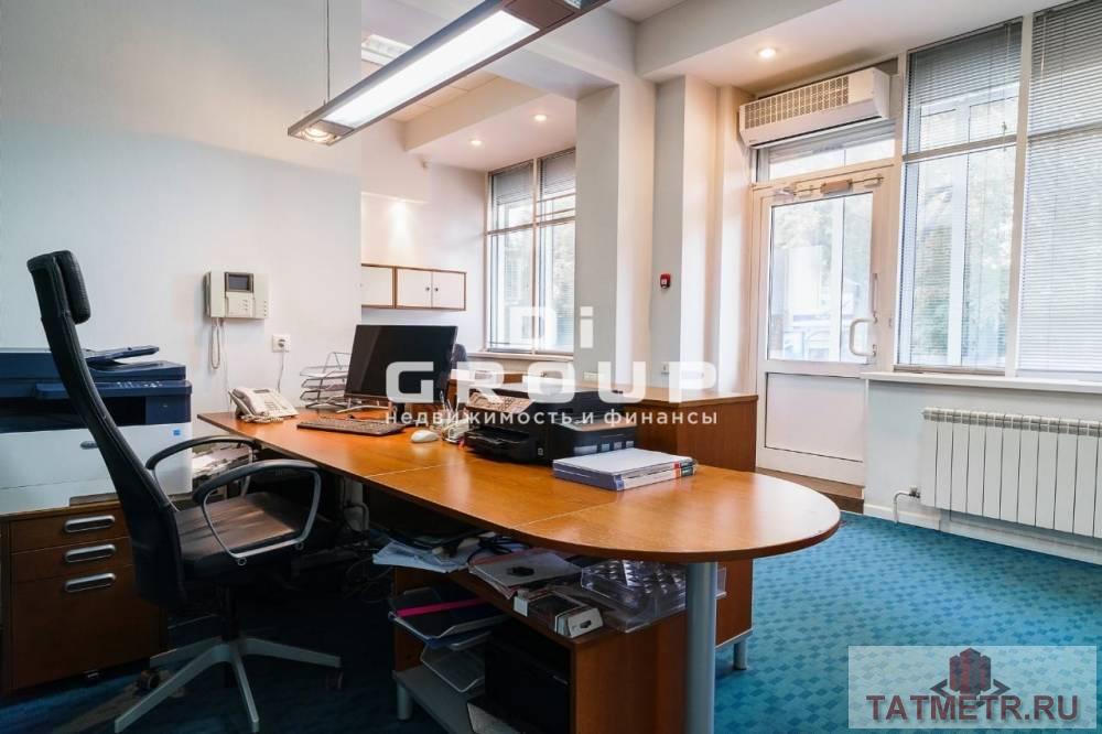 Продажа / Коммерческая / Office, Казань, улица Достоевского, 24 000 000 Предлагается к реализации помещение по ул.Достоевского. Характеристики объекта: — 1 этаж; — дом 2004 года... - 1