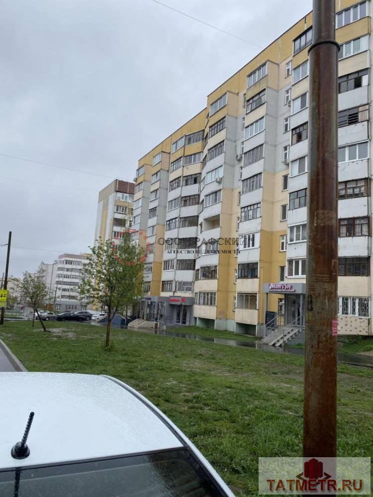 Продажа / Коммерческая / Office, Казань, улица Хайдара Бигичева, 7 500 000 Продаю помещение свободного назначения на 1 этаже 9-этажного дома с отдельным входом, первая линия, есть место под... - 9