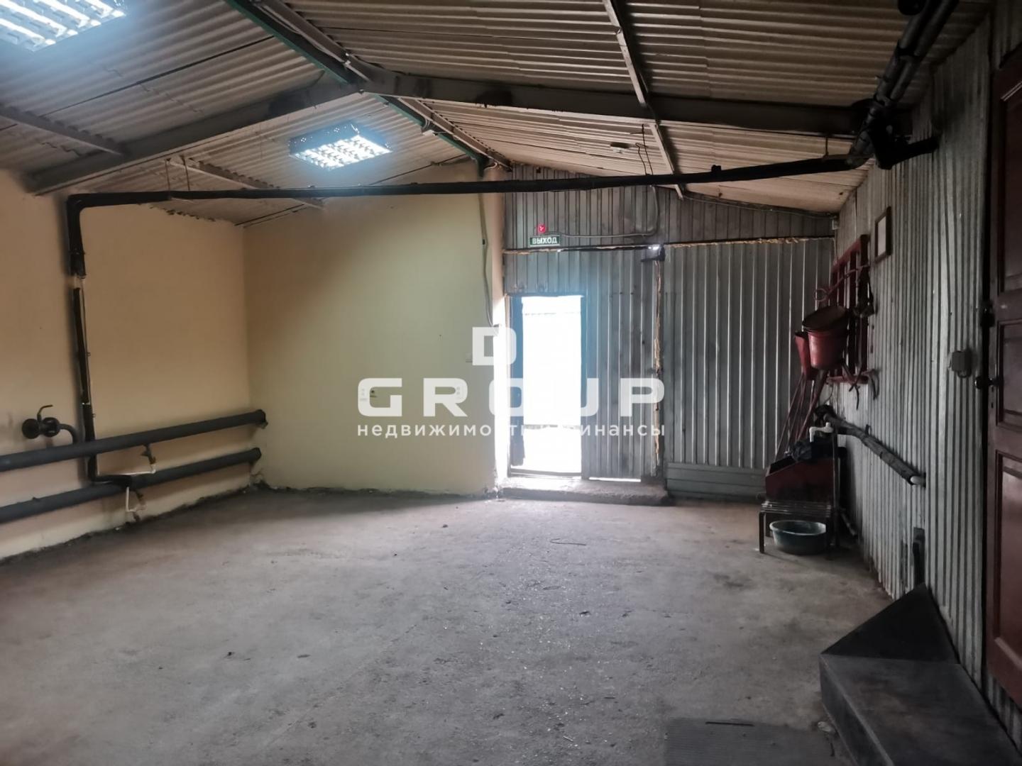 Аренда / Коммерческая / Warehouse, Казань, улица Адоратского, 12 285 Предлагается к аренде теплый склад на Адоратского. — охраняемая территория; — ворота 2.2 м на 3.5 м ; — отдельно... - 2