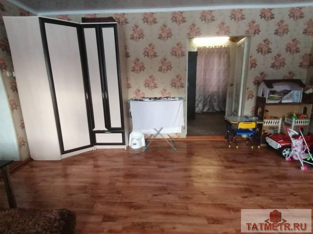 Продажа / Жилая / Дом с участком, п. Октябрьский, Станционная улица, 3 850 000 Продается отличный кирпичный дом в живописном районе п. Октябрьский. Дом просторный, уютный в отличном состоянии. На... - 1