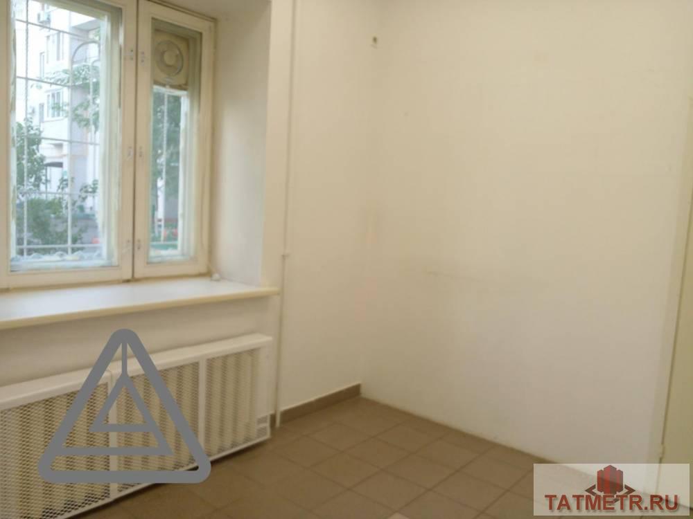 Коммерческая / Аренда / Офисы, Казань, Чистопольская улица, 55 000 Сдается офисное помещение по адресу Чистопольская 81. В хорошем состоянии. В помещении: — ИНТЕРНЕТ — ЭЛЕКТРИЧЕСТВО —... - 7