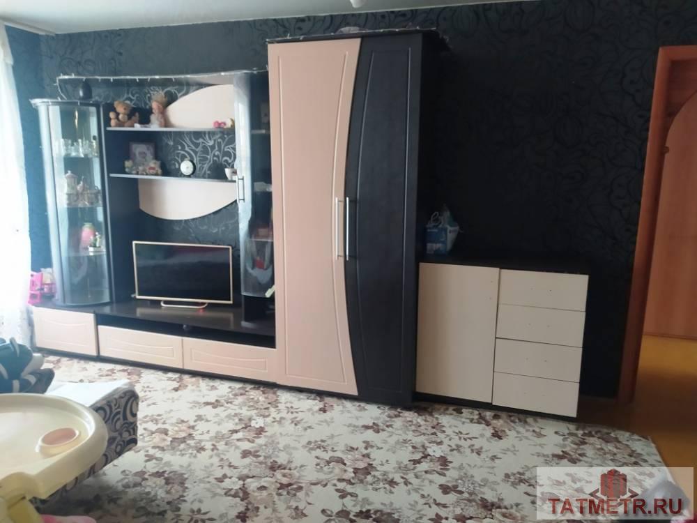 Продажа / Квартиры, пгт. Васильево, Спортивная улица, 2 698 000 Продается трехкомнатная квартира в пгт. Васильево. Квартира очень теплая, светлая. На окнах установлены стеклопакеты,...
