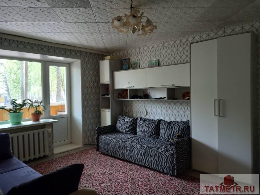 Продаются 2 комнаты в 3-х комнатной квартире в г. Зеленодольск. Комнаты большие, светлые, с хорошим ремонтом, окна во... - 3