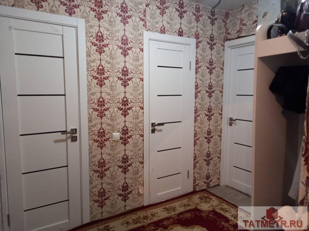 Продажа / Квартиры, Зеленодольск, Вали Хазиева улица, 3 300 000 Продаются 2 комнаты в 3-х комнатной квартире в г. Зеленодольск. Комнаты большие, светлые, с хорошим ремонтом, окна во... - 7