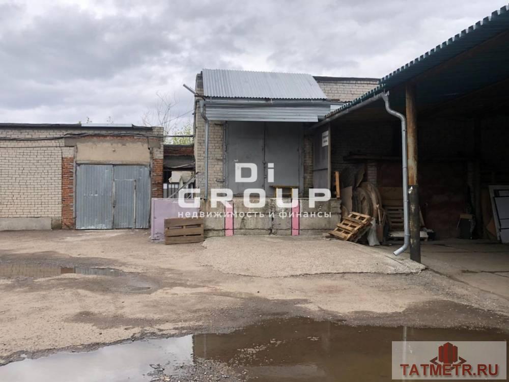 Аренда / Коммерческая / Warehouse, Казань, Портовая улица, 58 400 Предлагаем в аренду неотапливаемые складские помещения площадью 365 кв.м по улице Портовая в 5 минутах езды от центра...