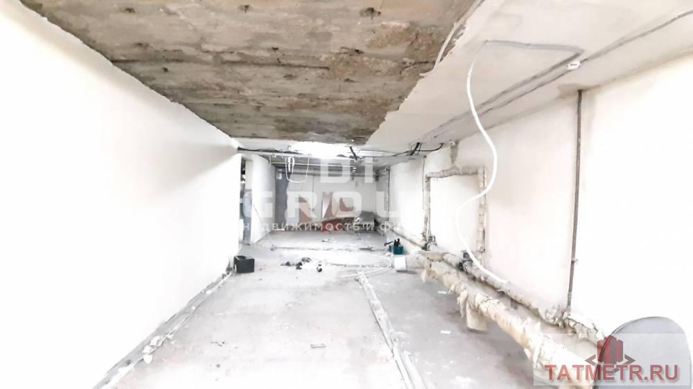 Аренда / Коммерческая / Warehouse, Казань, улица Академика Губкина, 60 000 Сдается подвальное помещение 400 кв.м Бывшее помещение пищевого цеха. -Первая линия -Два отдельных входа с... - 2