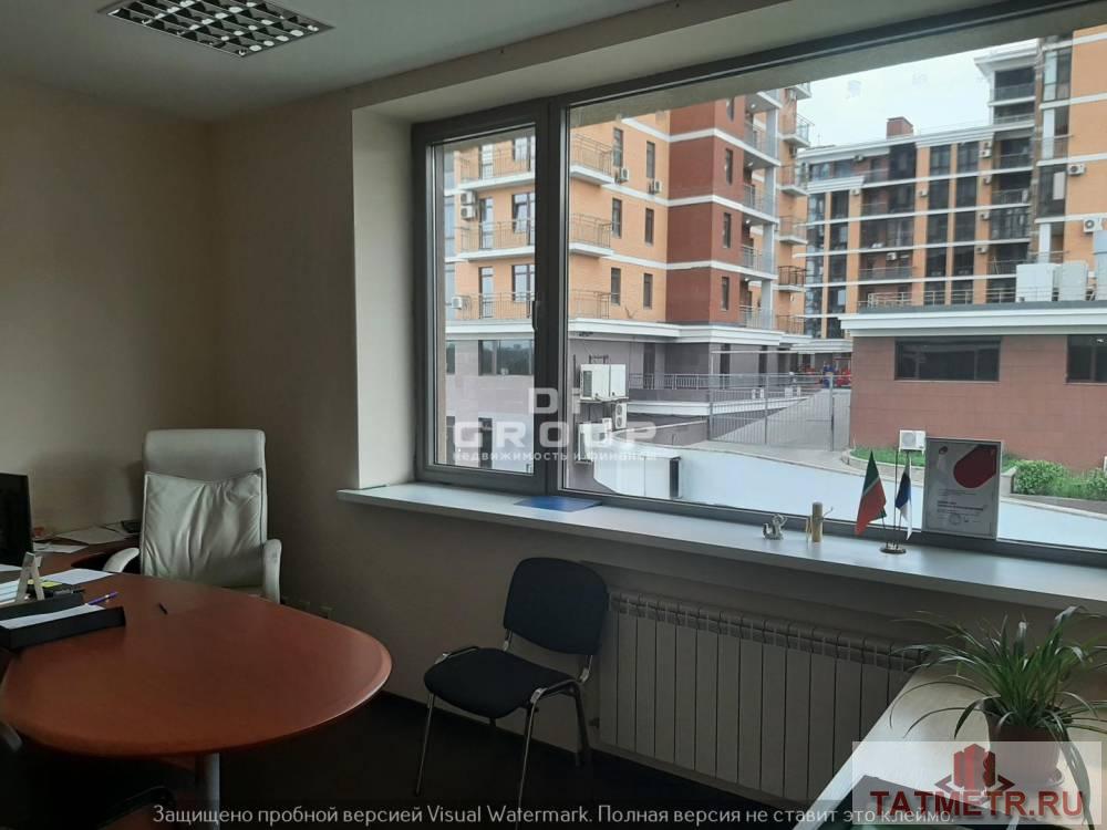 Продажа / Коммерческая / Office, Казань, Меридианная улица, 34 488 000 Продам офисное помещение в ЖК Берег на ул. Меридианная. — площадь 191 кв.м., высота потолков 3,2 м, 2 -й этаж; —... - 2