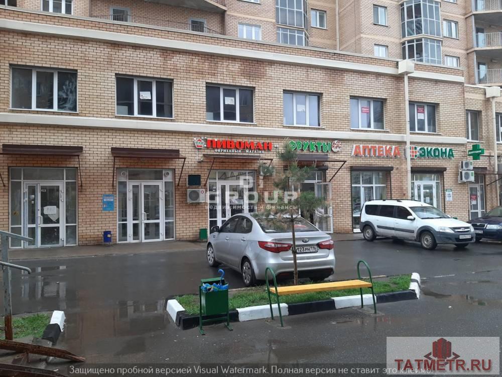 Продажа / Коммерческая / Office, Казань, улица Баки Урманче, 13 923 000 Продам помещение в ЖК «Солнечный город» в Приволжском районе. — площадь 175,8 кв.м., первая линия БКК, второй этаж; —... - 1