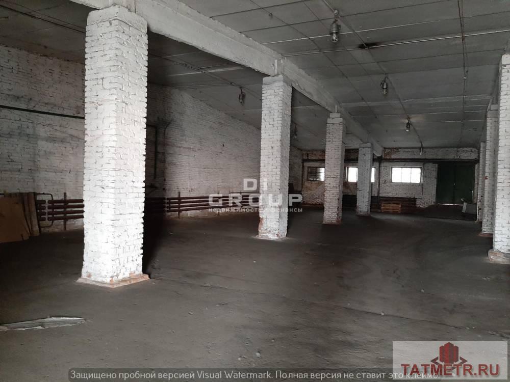 Аренда / Коммерческая / Warehouse, Казань, Техническая улица, 235 000 Сдам в аренду теплый склад в Приволжском районе. Площадь 871 кв.м., крытый пандус. Высота потолков 6 м, бетонные... - 1
