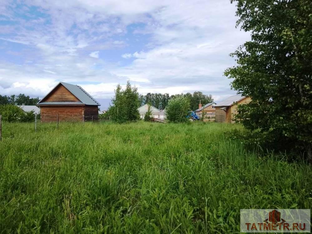 Продажа / Жилая / Дом с участком, с. Верхний Услон, Южная улица, 3 999 000 Продается отличный, ровный участок в селе Верхний Услон. Участок имеет правильную форму. На участке расположен... - 2
