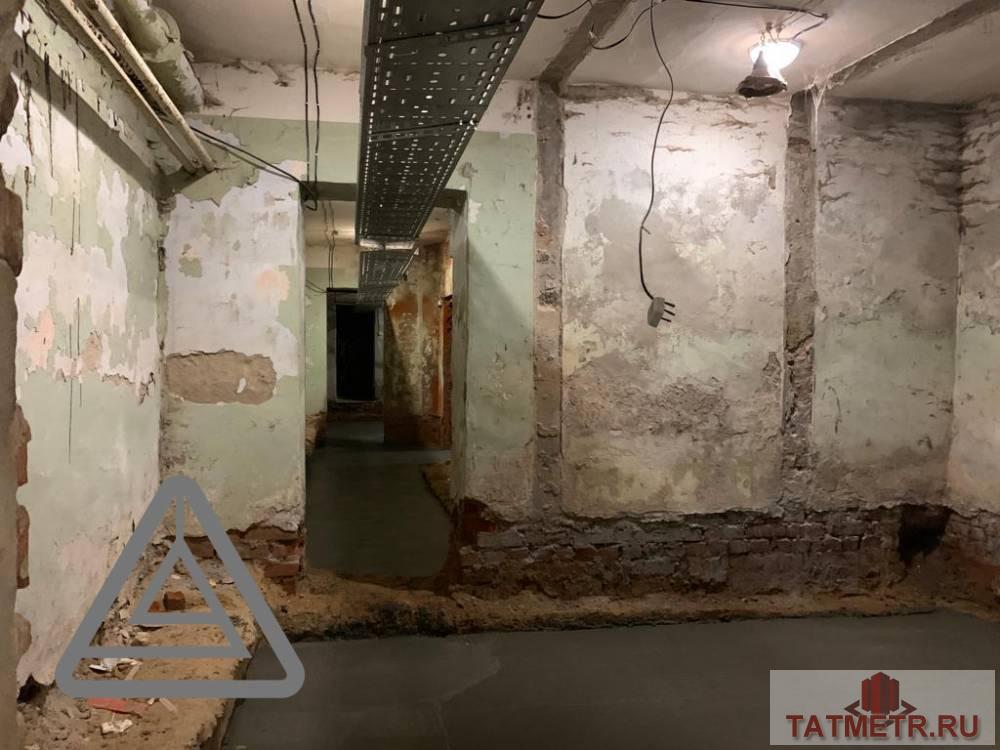 Аренда / Коммерческая / Free purpose, Казань, улица Декабристов, 50 000 Сдается помещение с отдельным входом в цокольном этаже по адресу: г. Казань, ул. Декабристов 156 после ремонта. Вход... - 4