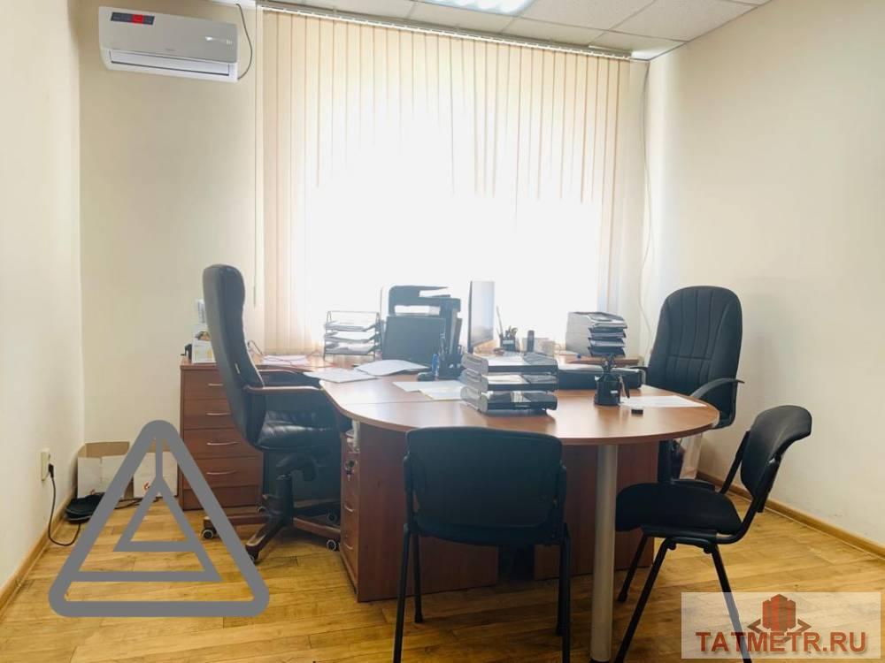 Коммерческая / Аренда / Офисы, Казань, Учительская улица, 9 600 Сдаются офисы от 20 кв.м. по адресу Учительская 10/12, с возможностью увеличения до 200 метров кв.м. В отличном...