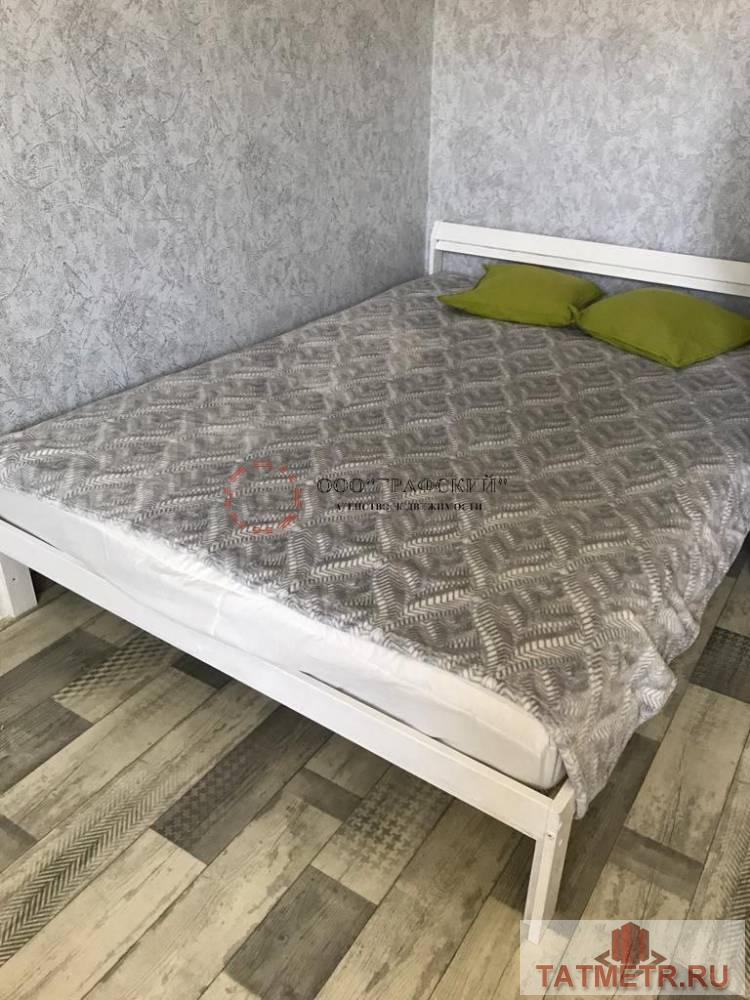 Аренда / Жилая / Квартира, Казань, улица Рауиса Гареева, 23 000 Сдам квартиру-студию на длительный срок. Вся мебель и техника есть — заезжай и живи. Дом кирпичный, теплый. Рядом... - 2
