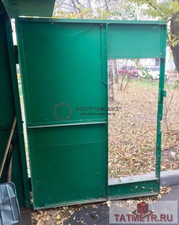 Продажа / Гаражи, Казань, улица Вишневского, 490 000 Продам металлический гараж в центре. Удобные подъездные пути, асфальтированная дорога. И земля, и гараж — в...