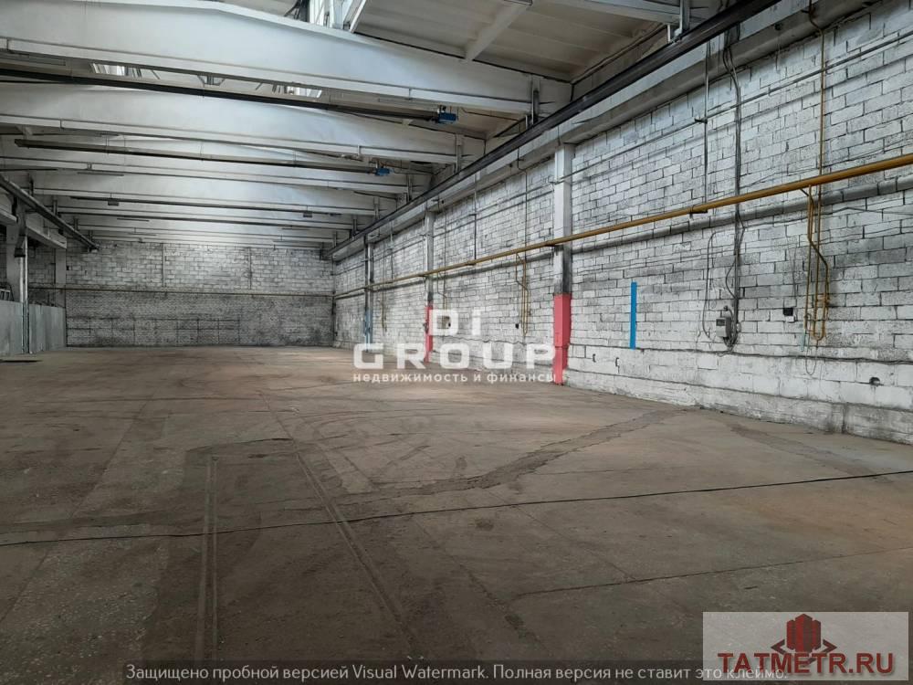 Аренда / Коммерческая / Warehouse, Казань, Беломорская улица, 405 000 Сдам в аренду теплое производственное помещение в Авиастроительном районе. Площадь 900 кв.м., высота потолков 9...