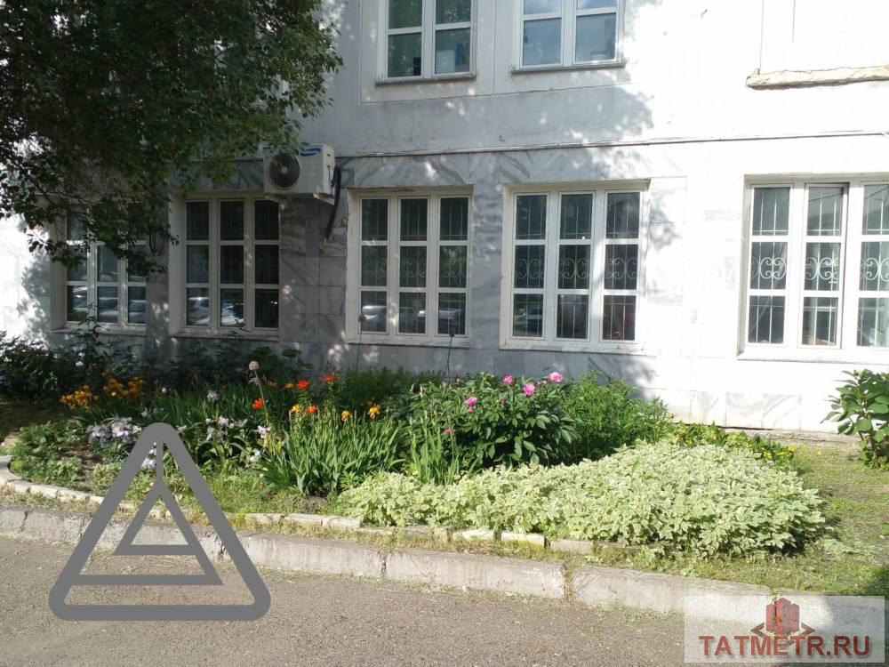 Коммерческая / Аренда / Офисы, Казань, улица Габдуллы Тукая, 139 500 Сдается помещение свободного назначения по адресу Габдуллы Тукая, 91 . В нормальном состоянии. В помещении: —... - 10